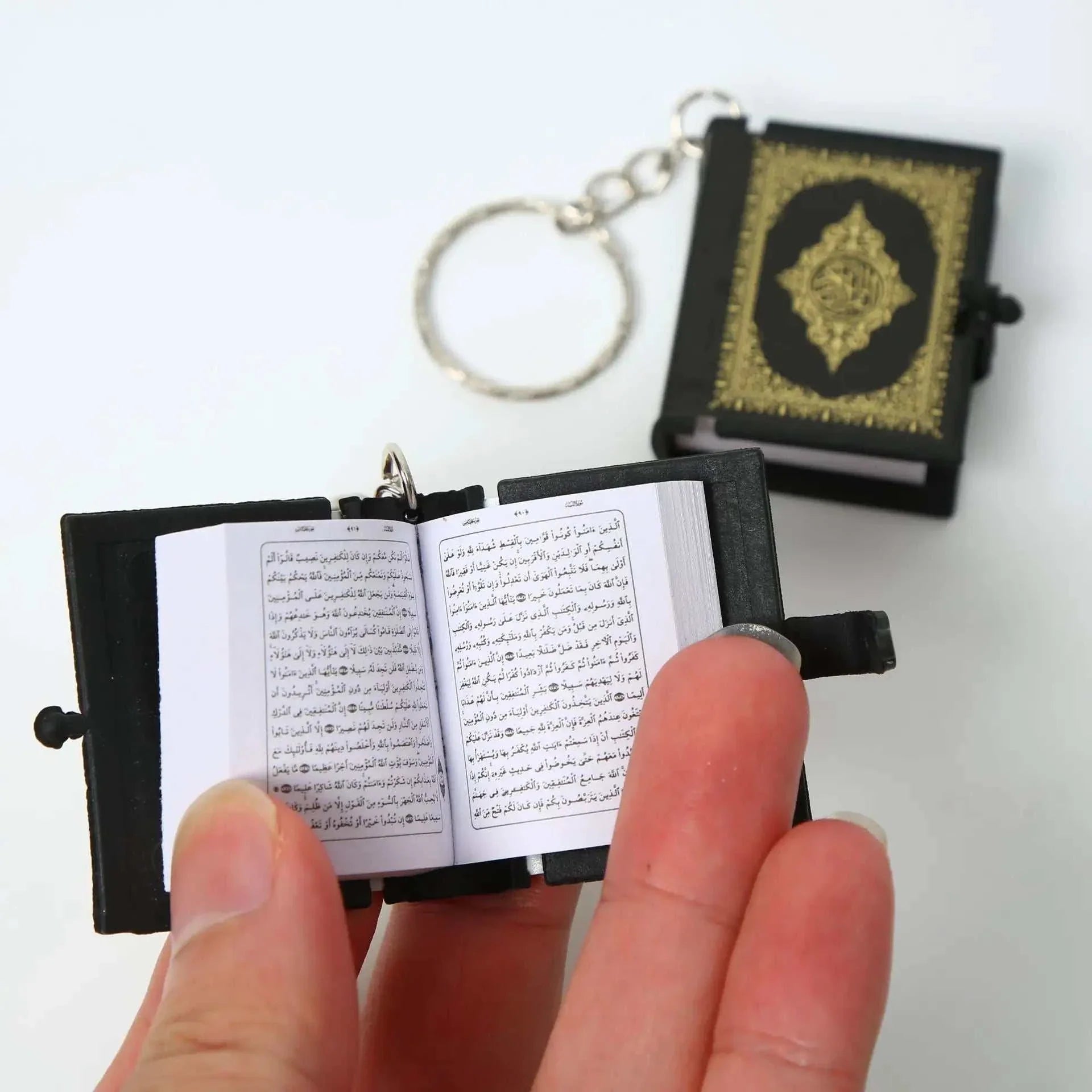 Mini Quran with Keychain – Black/Silver - Al Bayan Quran Tabs